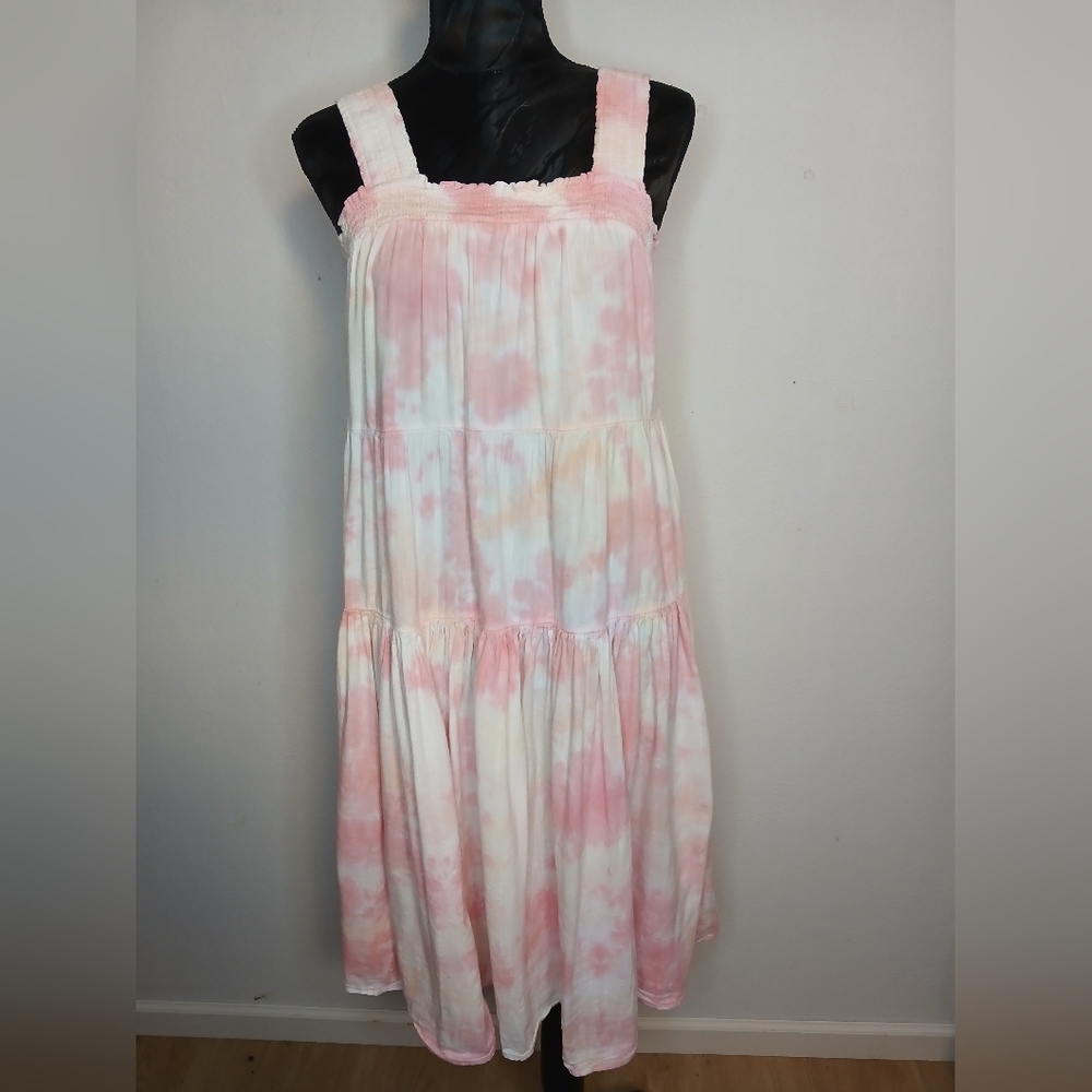 Old Navy Pink and White Tiered Sundress